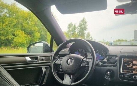 Volkswagen Touareg III, 2011 год, 2 130 000 рублей, 15 фотография