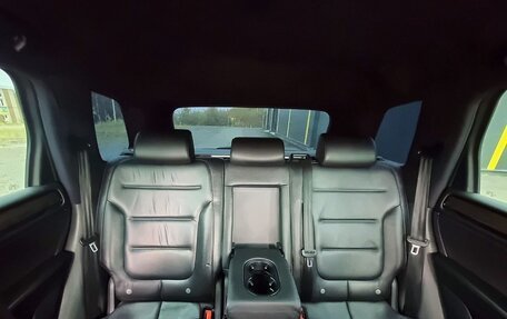 Volkswagen Touareg III, 2011 год, 2 130 000 рублей, 23 фотография