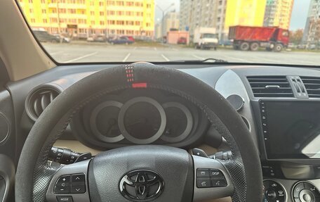 Toyota RAV4, 2010 год, 1 650 000 рублей, 13 фотография