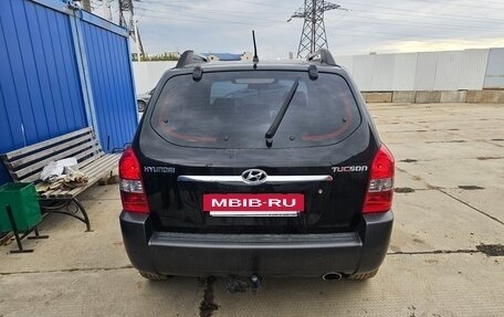 Hyundai Tucson III, 2005 год, 670 000 рублей, 4 фотография