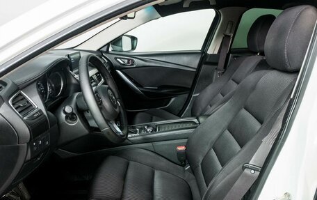 Mazda 6, 2018 год, 1 900 000 рублей, 6 фотография