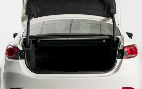 Mazda 6, 2018 год, 1 900 000 рублей, 14 фотография