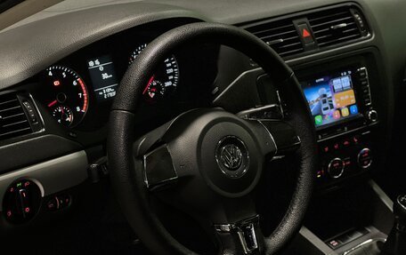 Volkswagen Jetta VI, 2012 год, 960 000 рублей, 8 фотография