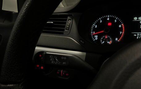 Volkswagen Jetta VI, 2012 год, 960 000 рублей, 18 фотография