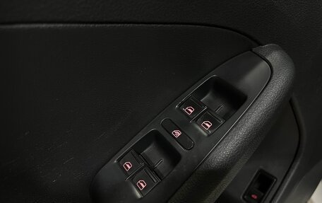 Volkswagen Jetta VI, 2012 год, 960 000 рублей, 15 фотография