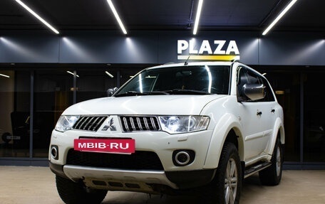 Mitsubishi Pajero Sport II рестайлинг, 2012 год, 1 859 000 рублей, 5 фотография