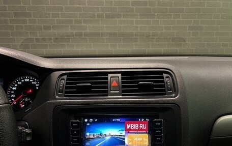 Volkswagen Jetta VI, 2012 год, 960 000 рублей, 11 фотография