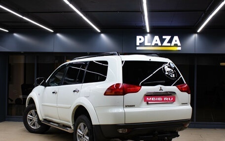 Mitsubishi Pajero Sport II рестайлинг, 2012 год, 1 859 000 рублей, 3 фотография