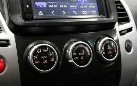 Mitsubishi Pajero Sport II рестайлинг, 2012 год, 1 859 000 рублей, 22 фотография