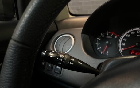 Suzuki Swift III, 2010 год, 650 000 рублей, 19 фотография