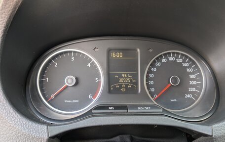 Volkswagen Amarok I рестайлинг, 2011 год, 1 300 000 рублей, 7 фотография