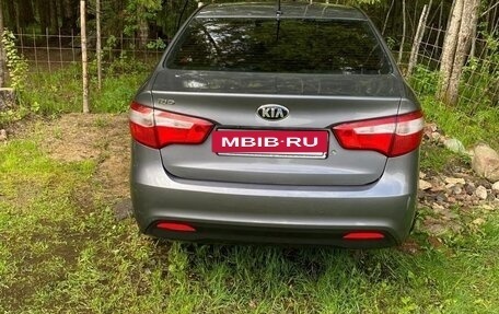 KIA Rio III рестайлинг, 2013 год, 750 000 рублей, 12 фотография