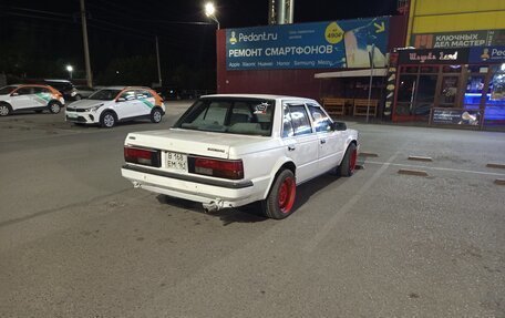 Nissan Bluebird VIII, 1984 год, 90 000 рублей, 2 фотография