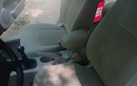 KIA Cerato I, 2005 год, 330 000 рублей, 8 фотография