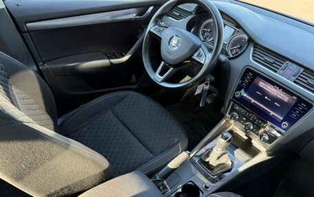 Skoda Octavia, 2018 год, 1 395 000 рублей, 12 фотография