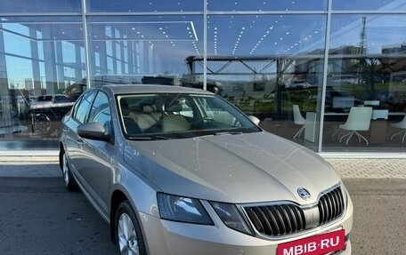 Skoda Octavia, 2018 год, 1 395 000 рублей, 2 фотография