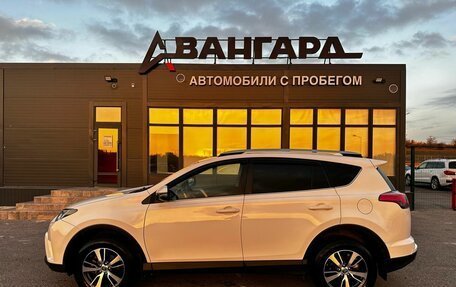 Toyota RAV4, 2019 год, 2 700 000 рублей, 3 фотография