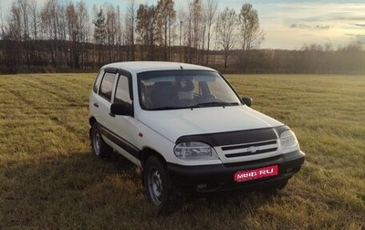Chevrolet Niva I рестайлинг, 2003 год, 250 000 рублей, 1 фотография
