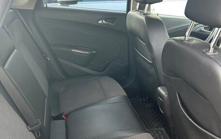 Opel Astra J, 2010 год, 610 000 рублей, 6 фотография