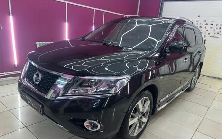 Nissan Pathfinder, 2015 год, 2 000 000 рублей, 11 фотография