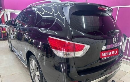 Nissan Pathfinder, 2015 год, 2 000 000 рублей, 3 фотография