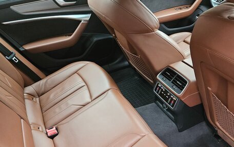 Audi A6, 2019 год, 2 800 000 рублей, 9 фотография