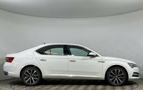 Skoda Superb III рестайлинг, 2024 год, 4 590 000 рублей, 4 фотография