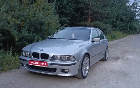 BMW 5 серия, 1998 год, 720 000 рублей, 1 фотография