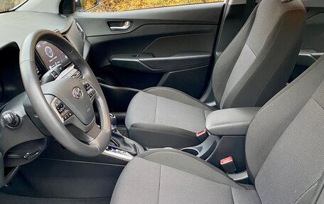 Hyundai Solaris II рестайлинг, 2022 год, 1 770 000 рублей, 6 фотография