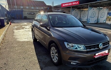 Volkswagen Tiguan II, 2019 год, 3 150 000 рублей, 2 фотография