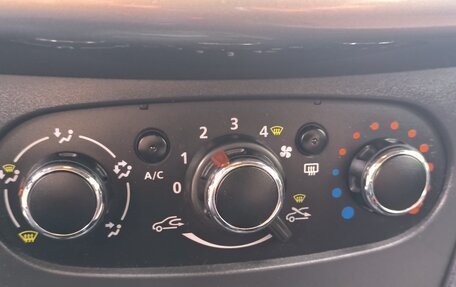 Renault Logan II, 2021 год, 13 фотография