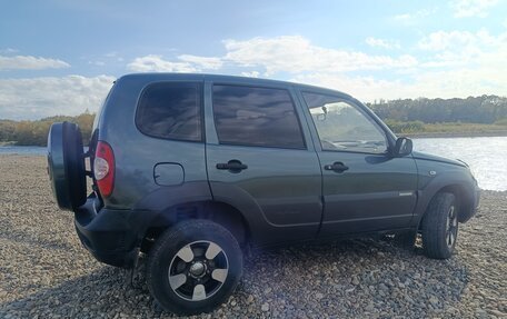 Chevrolet Niva I рестайлинг, 2013 год, 580 000 рублей, 2 фотография