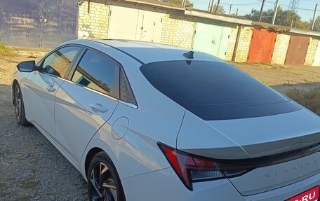 Hyundai Elantra, 2023 год, 2 125 000 рублей, 3 фотография