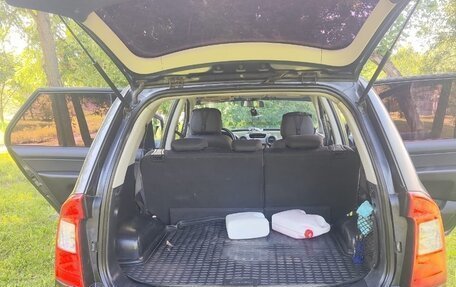 KIA Carens III (RP), 2006 год, 530 000 рублей, 1 фотография