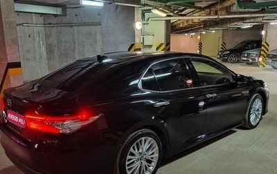 Toyota Camry, 2019 год, 3 000 000 рублей, 1 фотография
