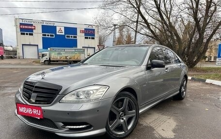 Mercedes-Benz S-Класс, 2012 год, 2 300 000 рублей, 3 фотография
