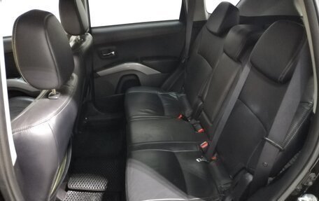 Mitsubishi Outlander III рестайлинг 3, 2010 год, 910 000 рублей, 17 фотография