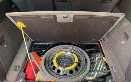 Volkswagen Touareg III, 2005 год, 725 000 рублей, 1 фотография