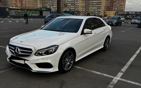 Mercedes-Benz E-Класс, 2014 год, 1 850 000 рублей, 2 фотография