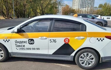 KIA Rio IV, 2019 год, 930 000 рублей, 3 фотография
