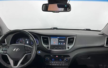 Hyundai Tucson III, 2018 год, 1 940 000 рублей, 12 фотография