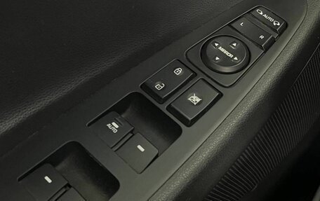 Hyundai Tucson III, 2018 год, 1 940 000 рублей, 18 фотография