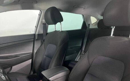 Hyundai Tucson III, 2018 год, 1 940 000 рублей, 29 фотография