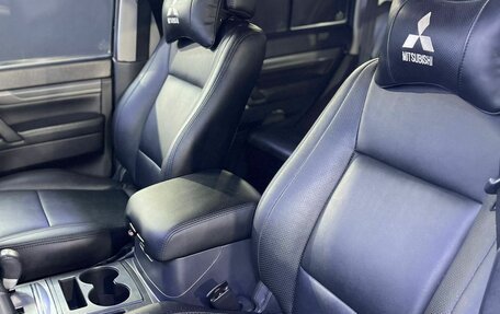 Mitsubishi Pajero IV, 2012 год, 2 500 000 рублей, 16 фотография