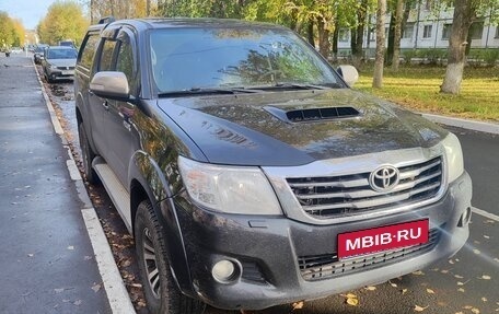 Toyota Hilux VII, 2013 год, 1 950 000 рублей, 1 фотография