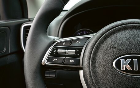 KIA Sportage IV рестайлинг, 2018 год, 2 070 000 рублей, 15 фотография