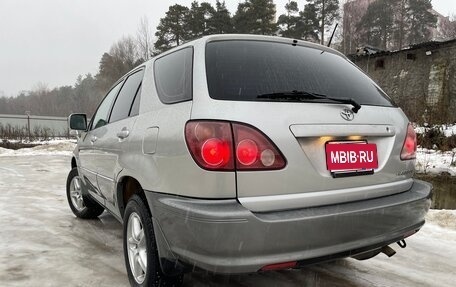 Toyota Harrier, 2000 год, 799 999 рублей, 1 фотография