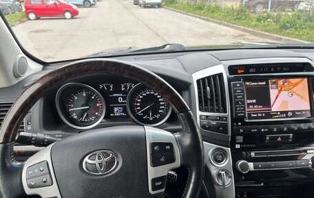 Toyota Land Cruiser 200, 2013 год, 3 190 000 рублей, 11 фотография