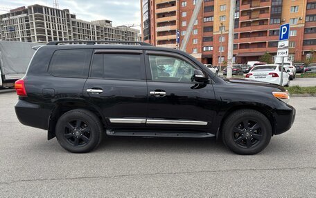 Toyota Land Cruiser 200, 2013 год, 3 190 000 рублей, 8 фотография