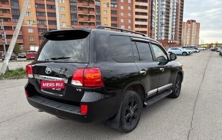 Toyota Land Cruiser 200, 2013 год, 3 190 000 рублей, 7 фотография